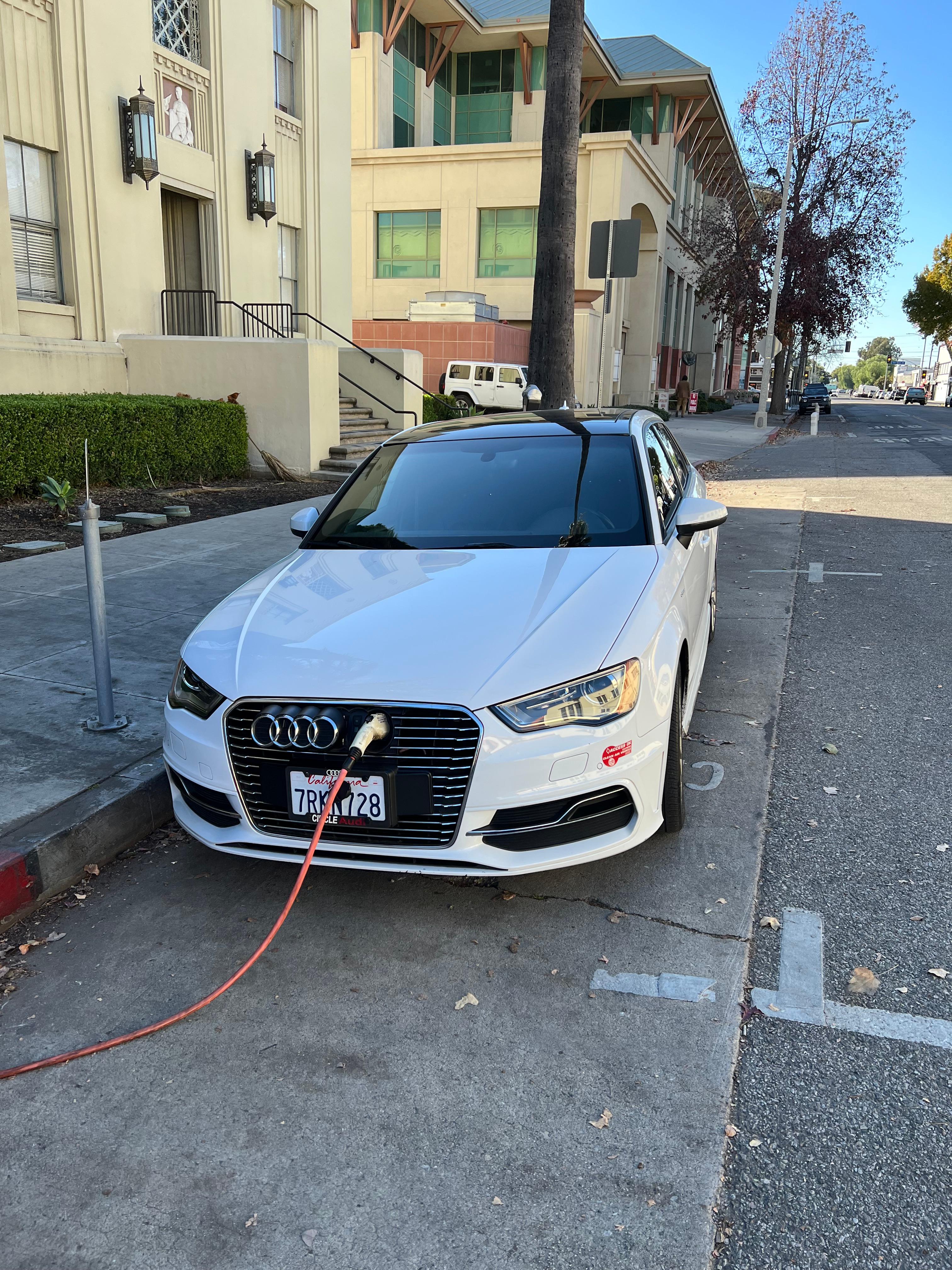 Audi A3 e-tron 2016 in Sacramento, CA