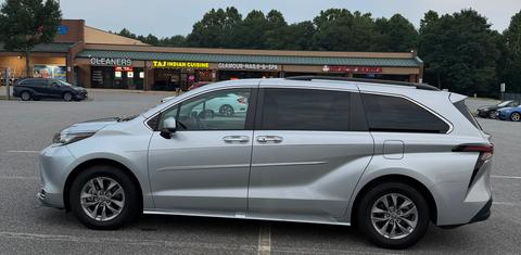 Toyota Sienna 2023