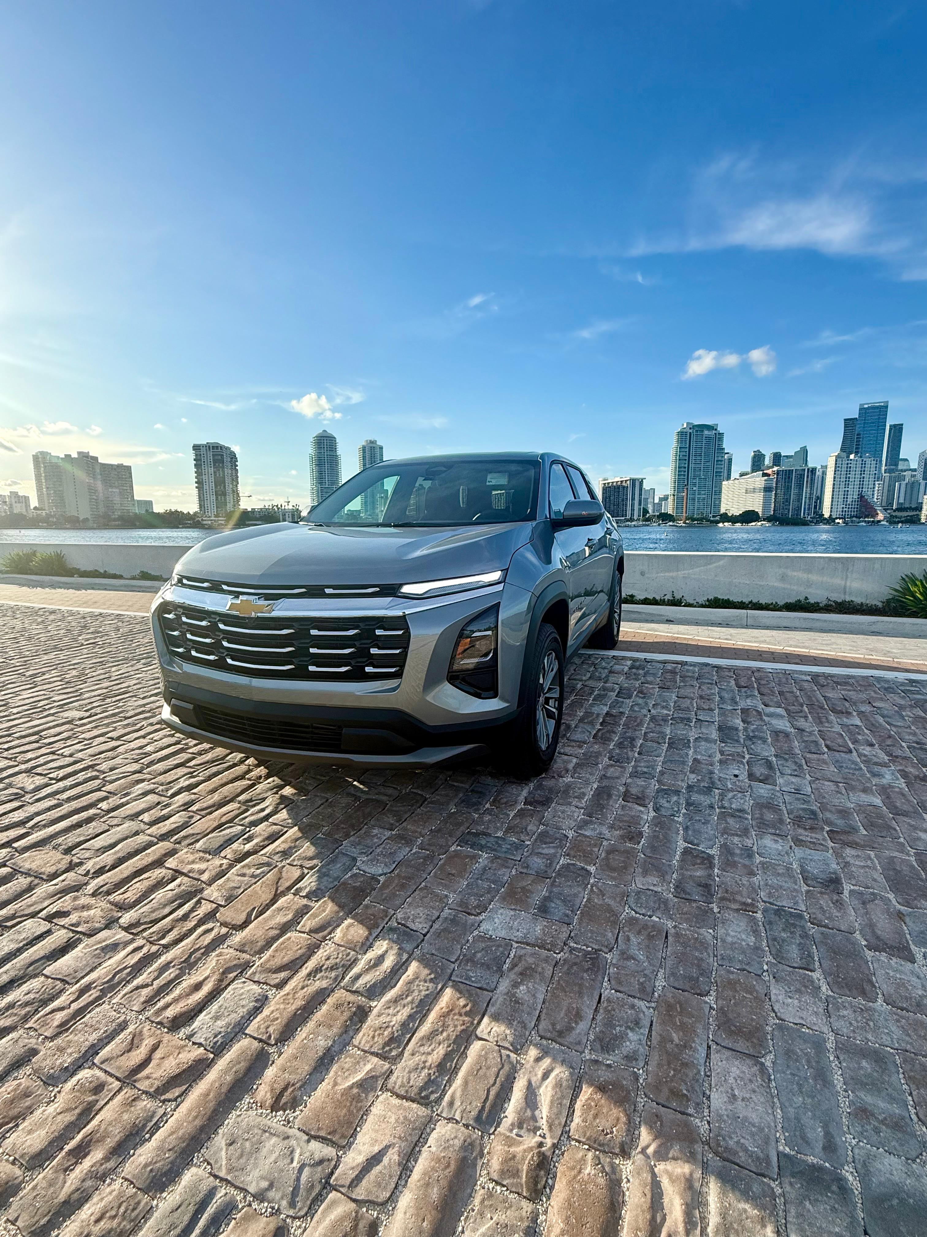 Chevrolet Equinox 2026 in Miami, FL