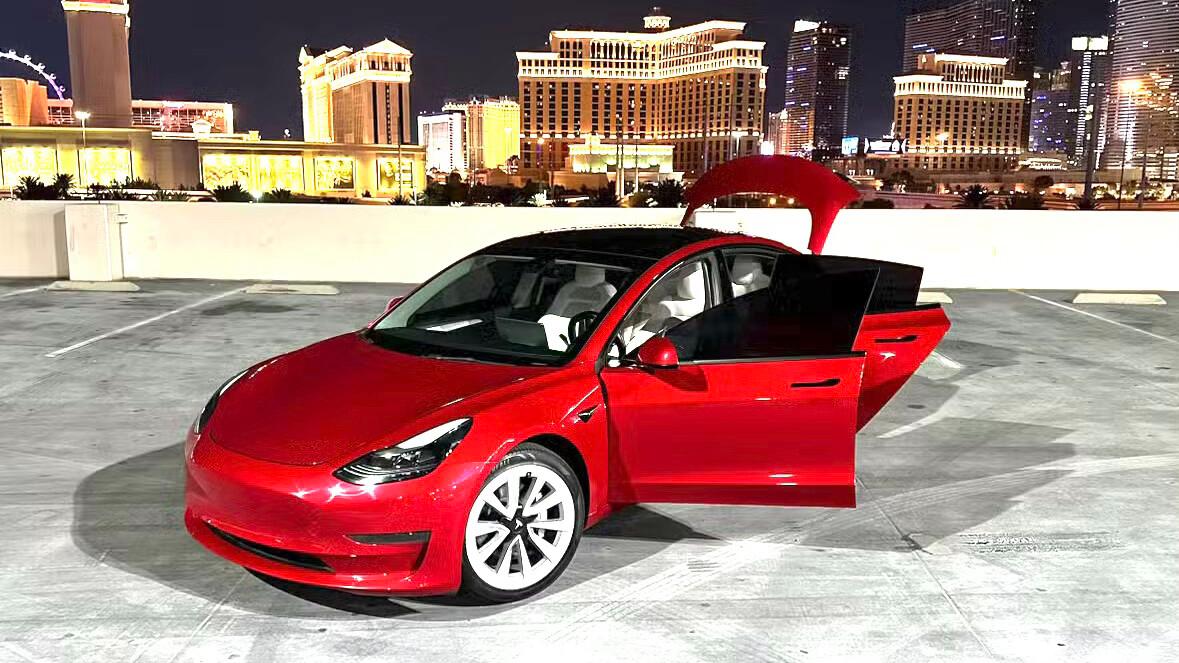Tesla Model 3 2022 in 