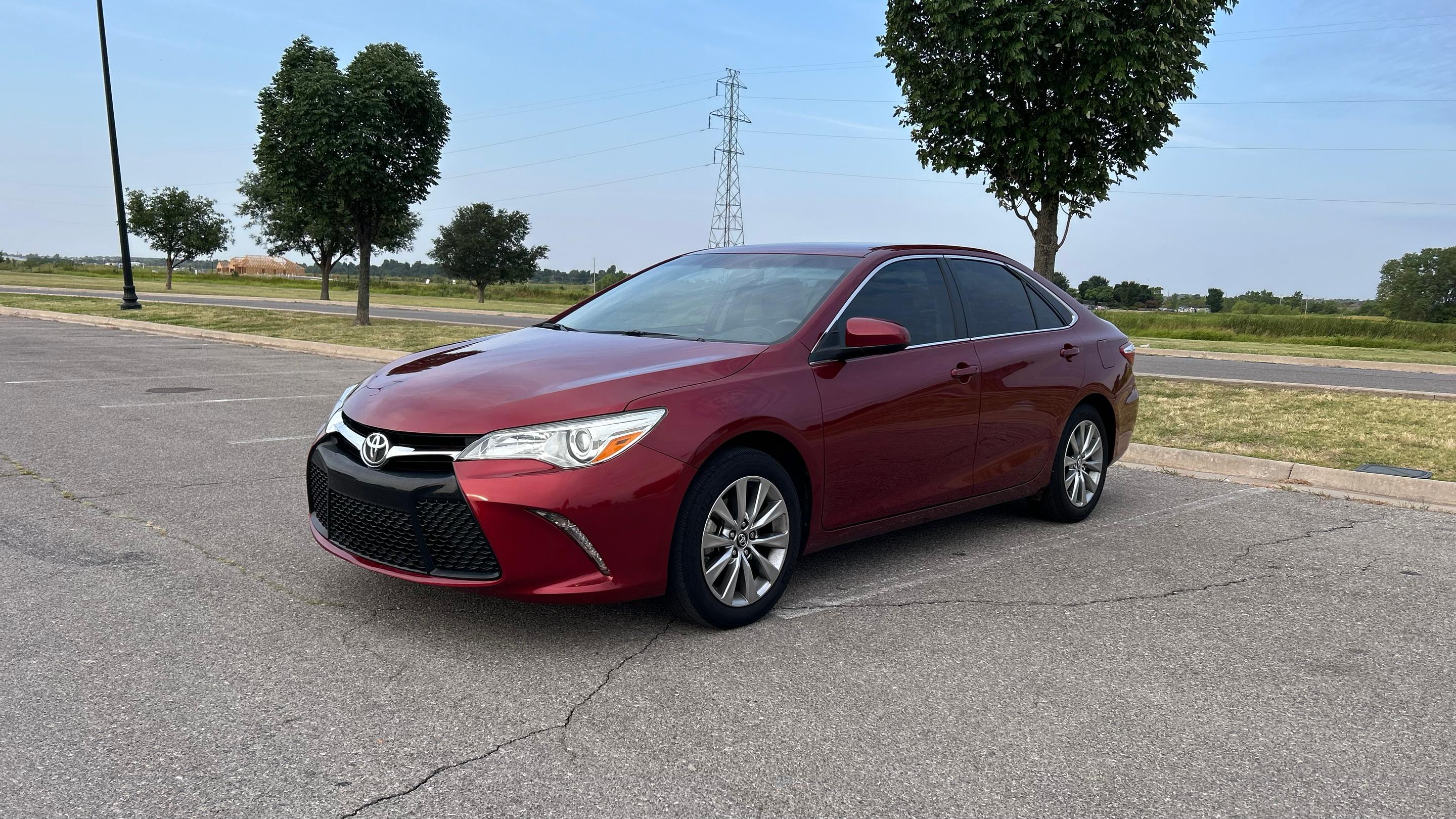Toyota Camry 2017 in Yukon, OK