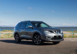 Nissan X-Trail car