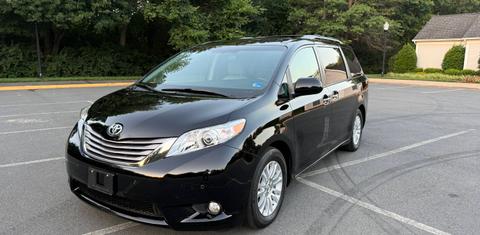 Toyota Sienna 2016
