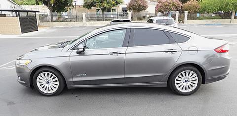 Ford Fusion Hybrid 2014