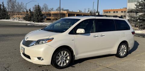 Toyota Sienna 2016