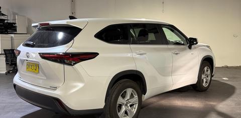 Toyota KLUGER 2024