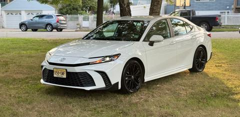 Toyota Camry Hybrid 2025