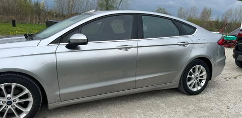 Ford Fusion Hybrid 2020