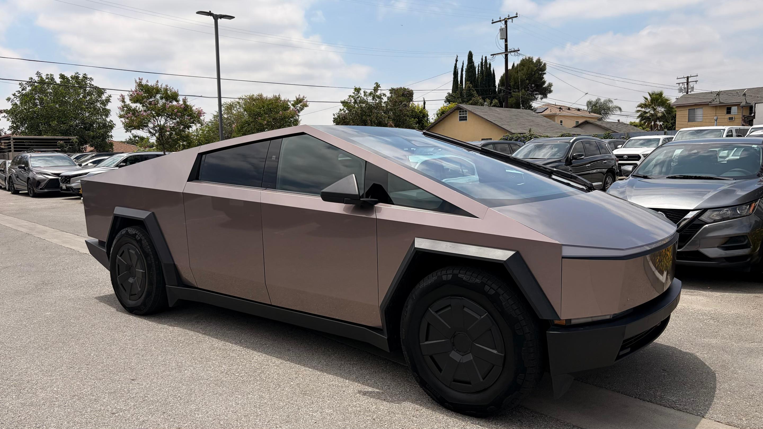 Tesla Cybertruck 2025 in 