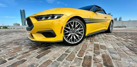 Ford Mustang 2024
