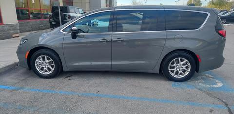 Chrysler Pacifica 2025