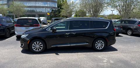 Chrysler Pacifica 2019