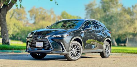 Lexus NX 2025