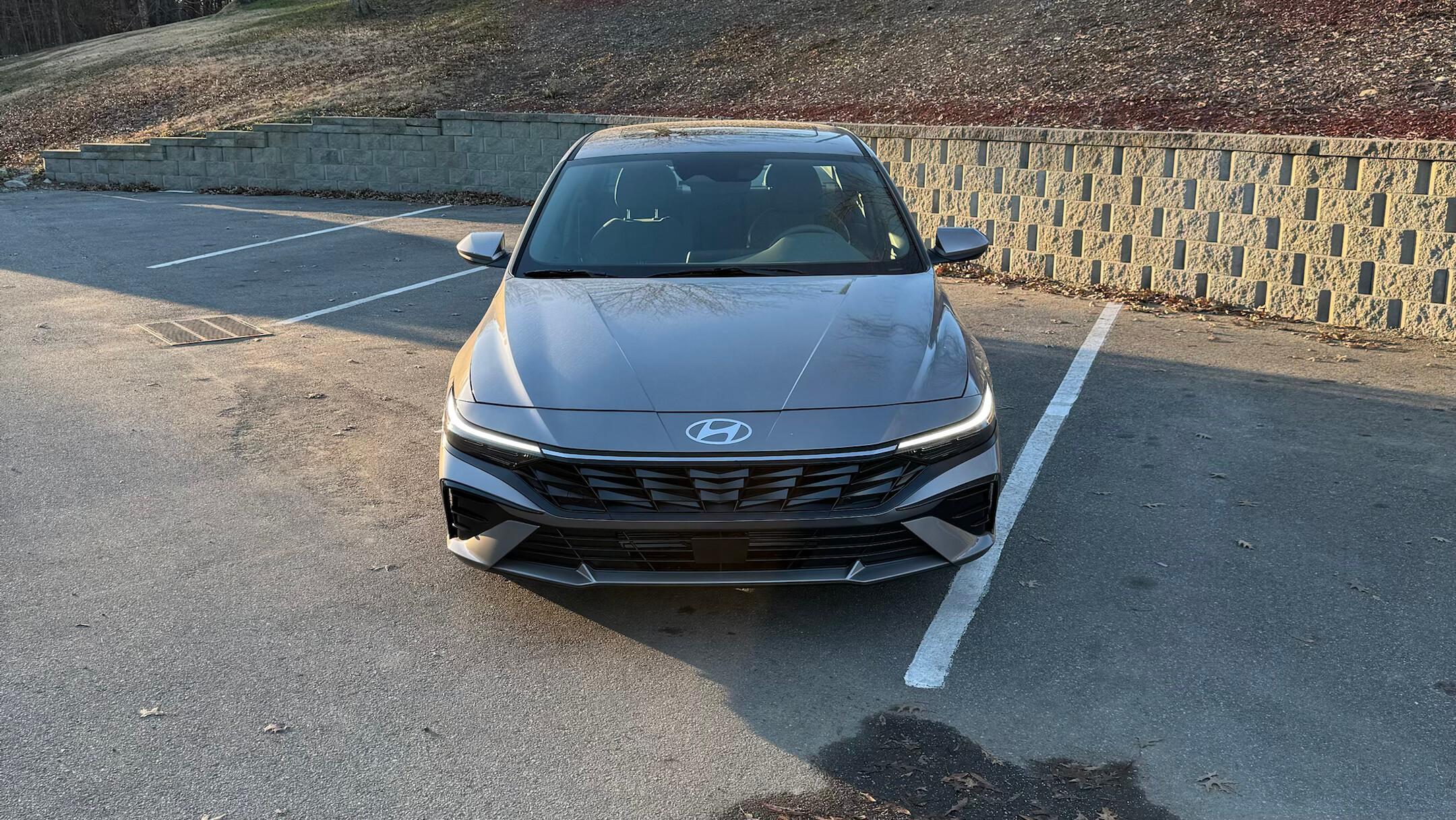 Hyundai Elantra 2025 in 