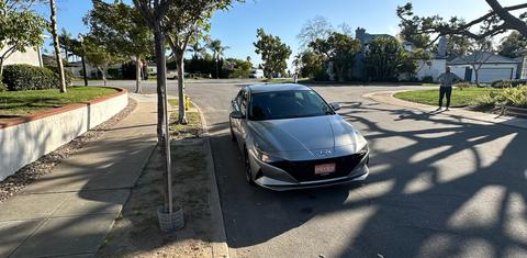 Hyundai Elantra 2021