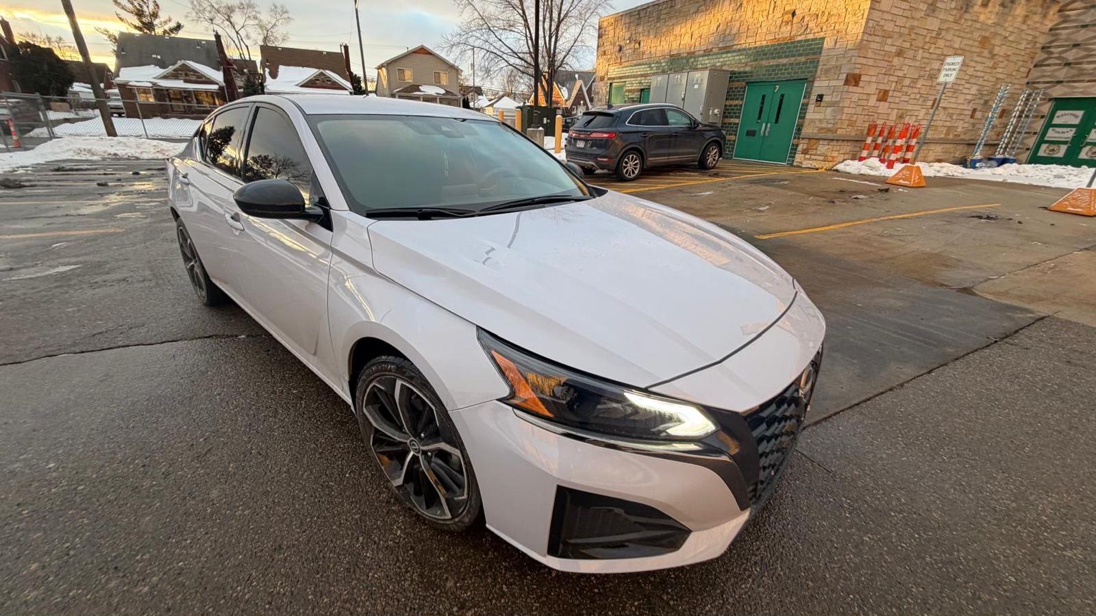 Nissan Altima 2024 in Garden City, MI