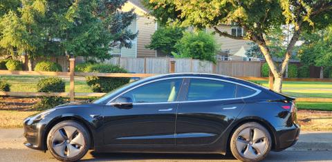Tesla Model 3 2019
