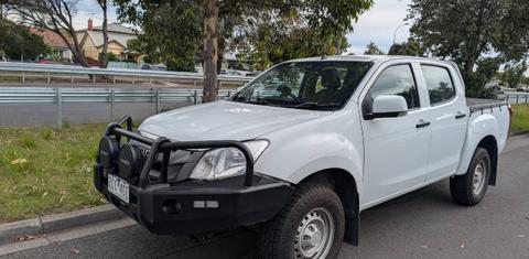 Isuzu D-MAX 2015