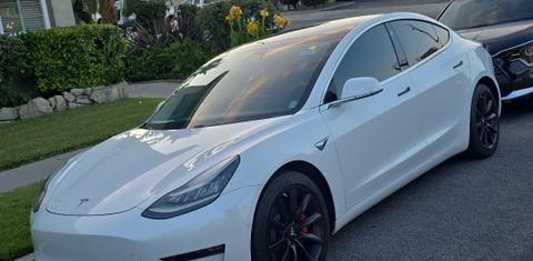Tesla Model 3 2020