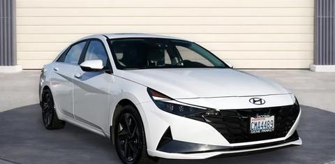 Hyundai Elantra Hybrid 2023