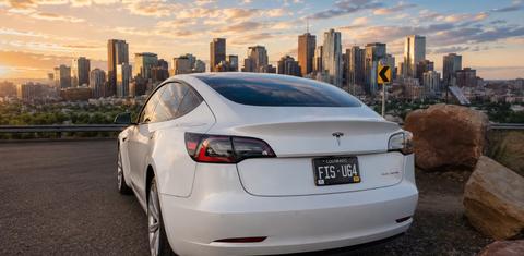 Tesla Model 3 2022