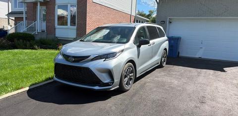 Toyota Sienna 2024