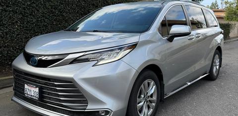 Toyota Sienna 2022
