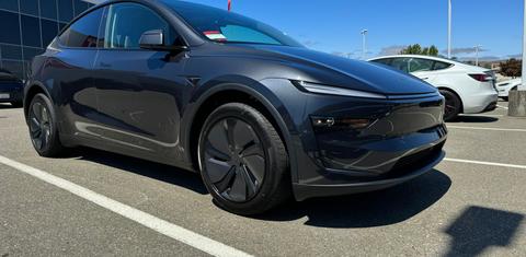 Tesla Model Y 2026