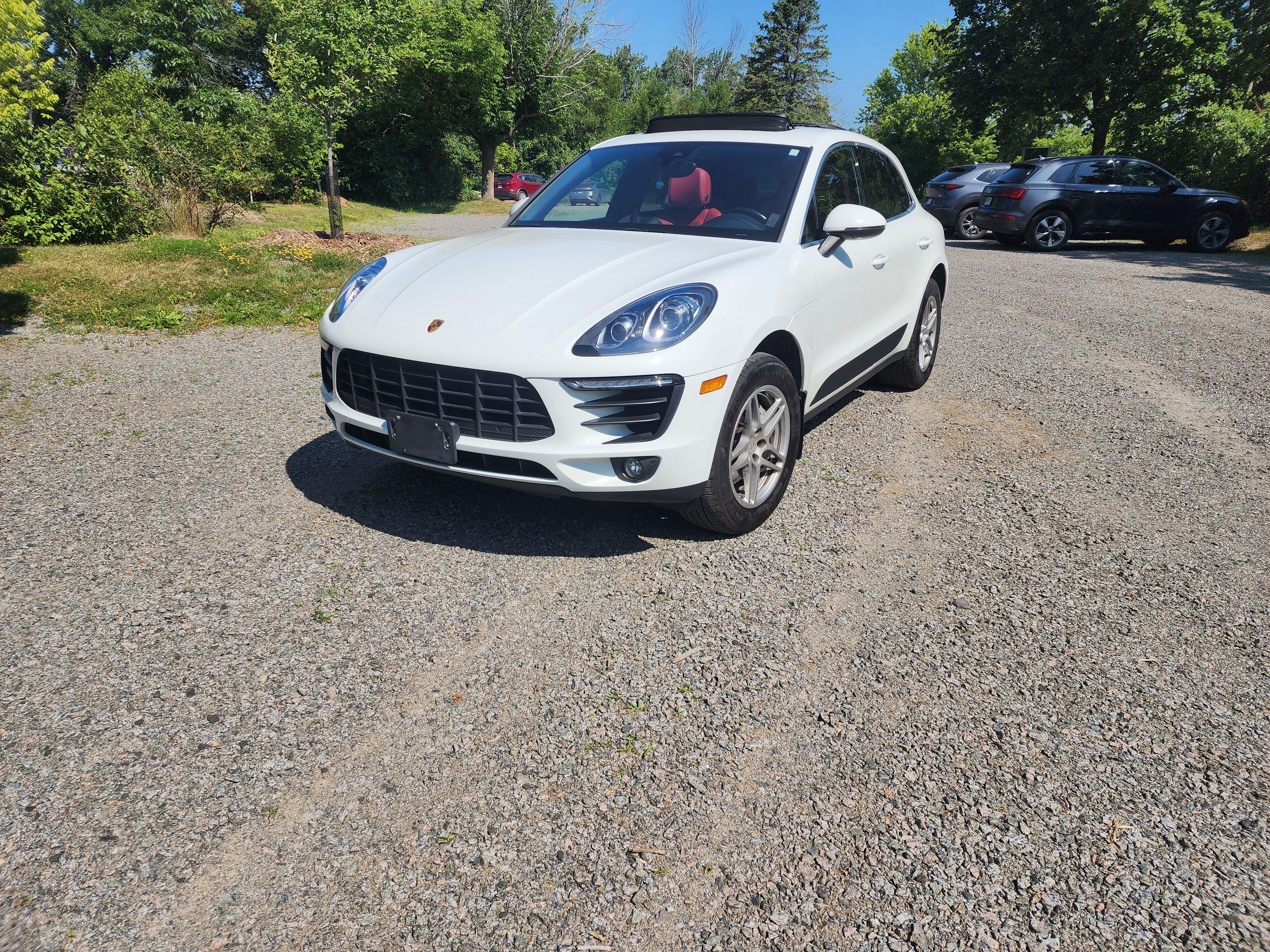 Porsche Macan 2018 in Pointe-claire, QC