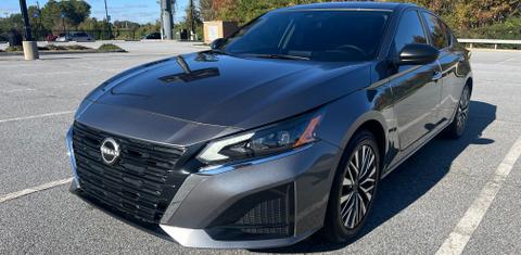 Nissan Altima 2024