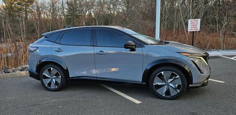 Nissan ARIYA 2024