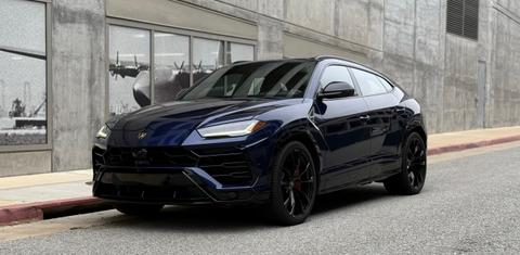 Lamborghini Urus 2021