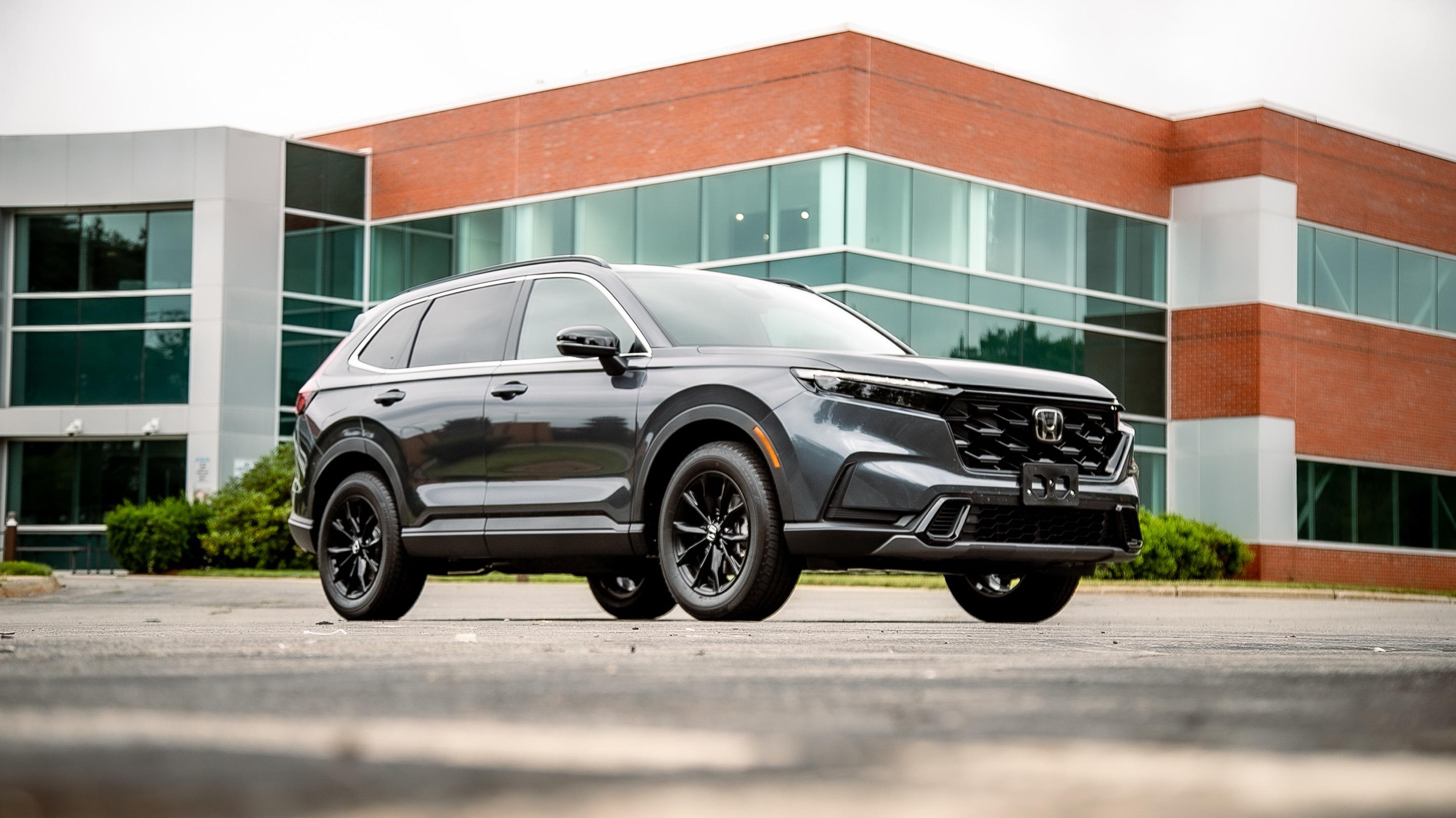 Honda CR-V Hybrid 2023 in Quincy, MA