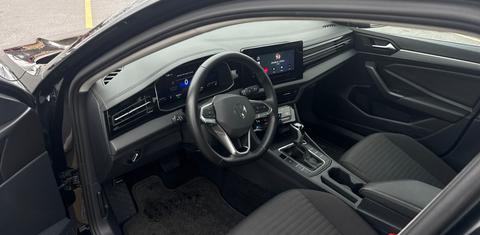 Volkswagen Jetta 2025