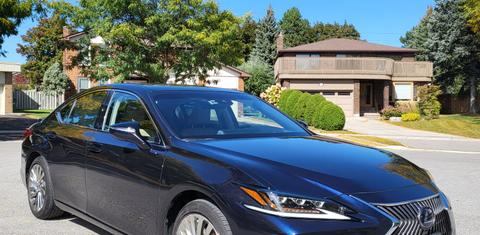 Lexus ES 2019