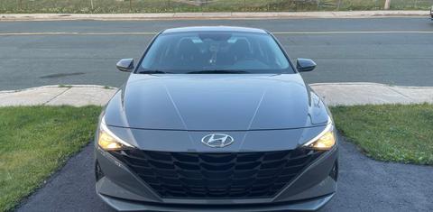 Hyundai Elantra 2023