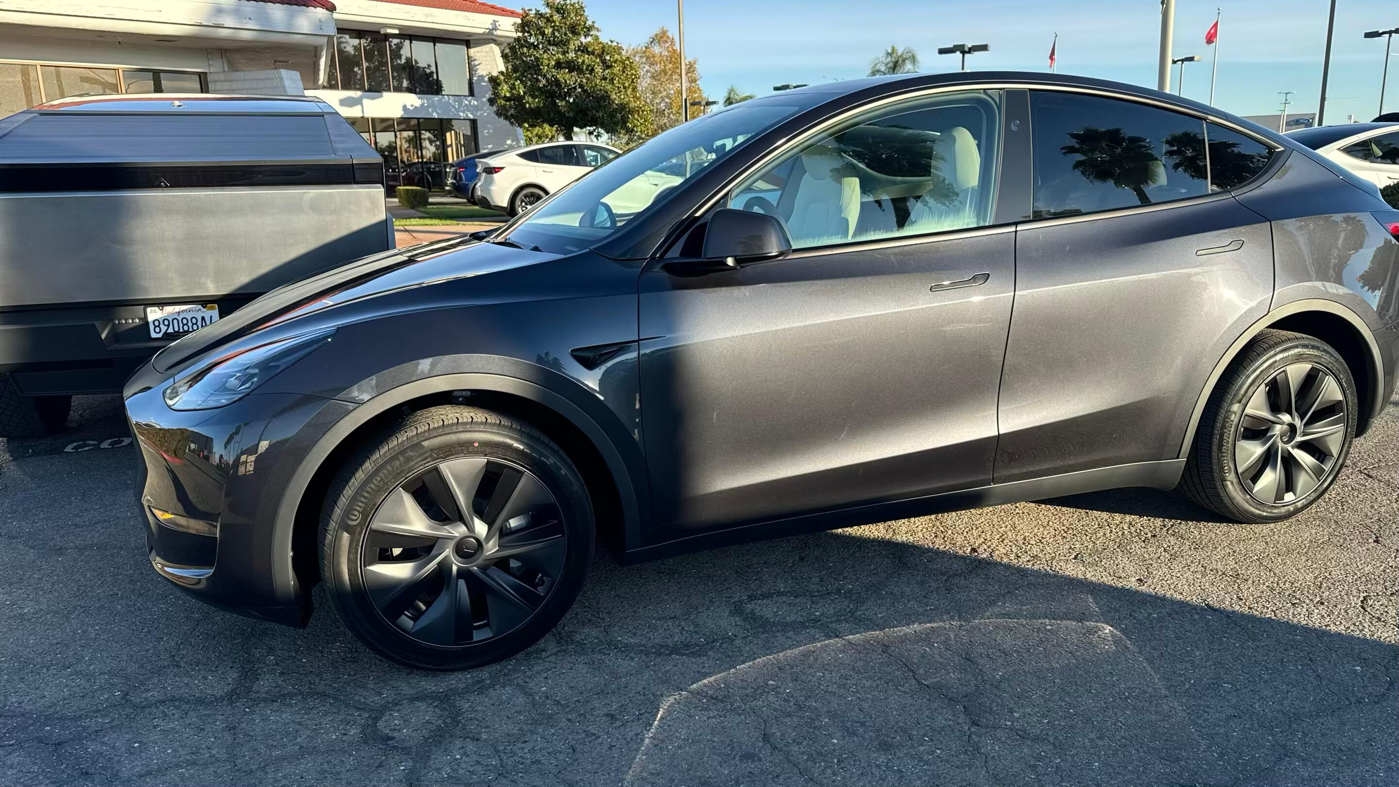 Tesla Model Y 2025 in 