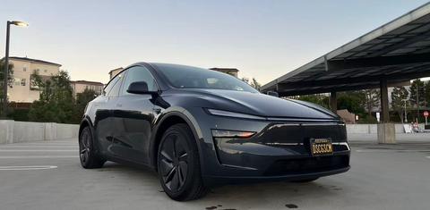 Tesla Model Y 2026