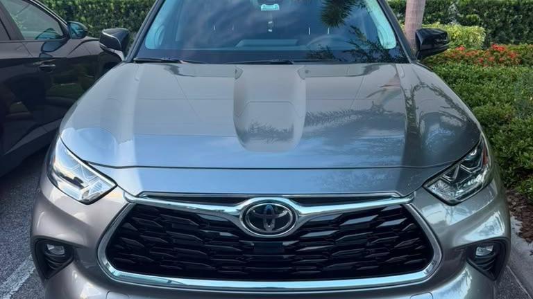 Toyota Highlander 2026 in Sarasota, FL