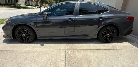 Toyota Camry Hybrid 2025