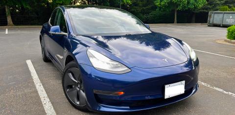 Tesla Model 3 2020