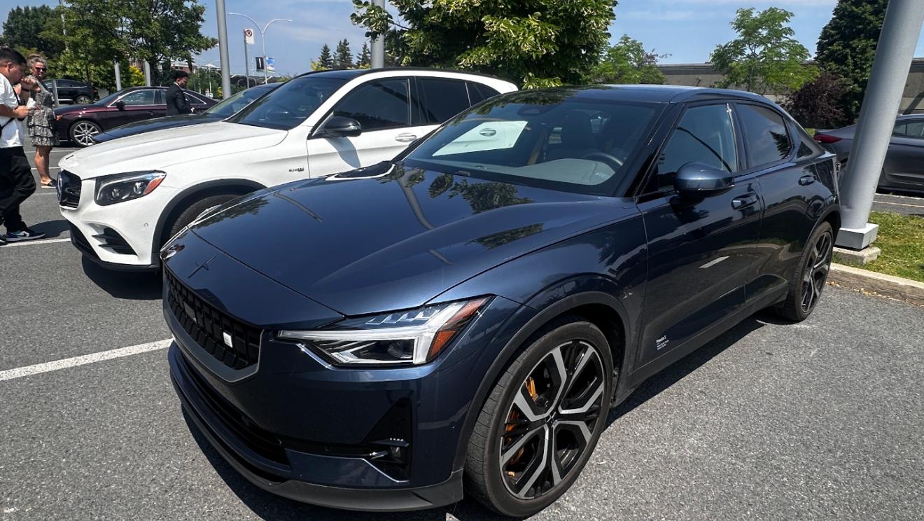 Polestar 2 2023 in Dorval, QC