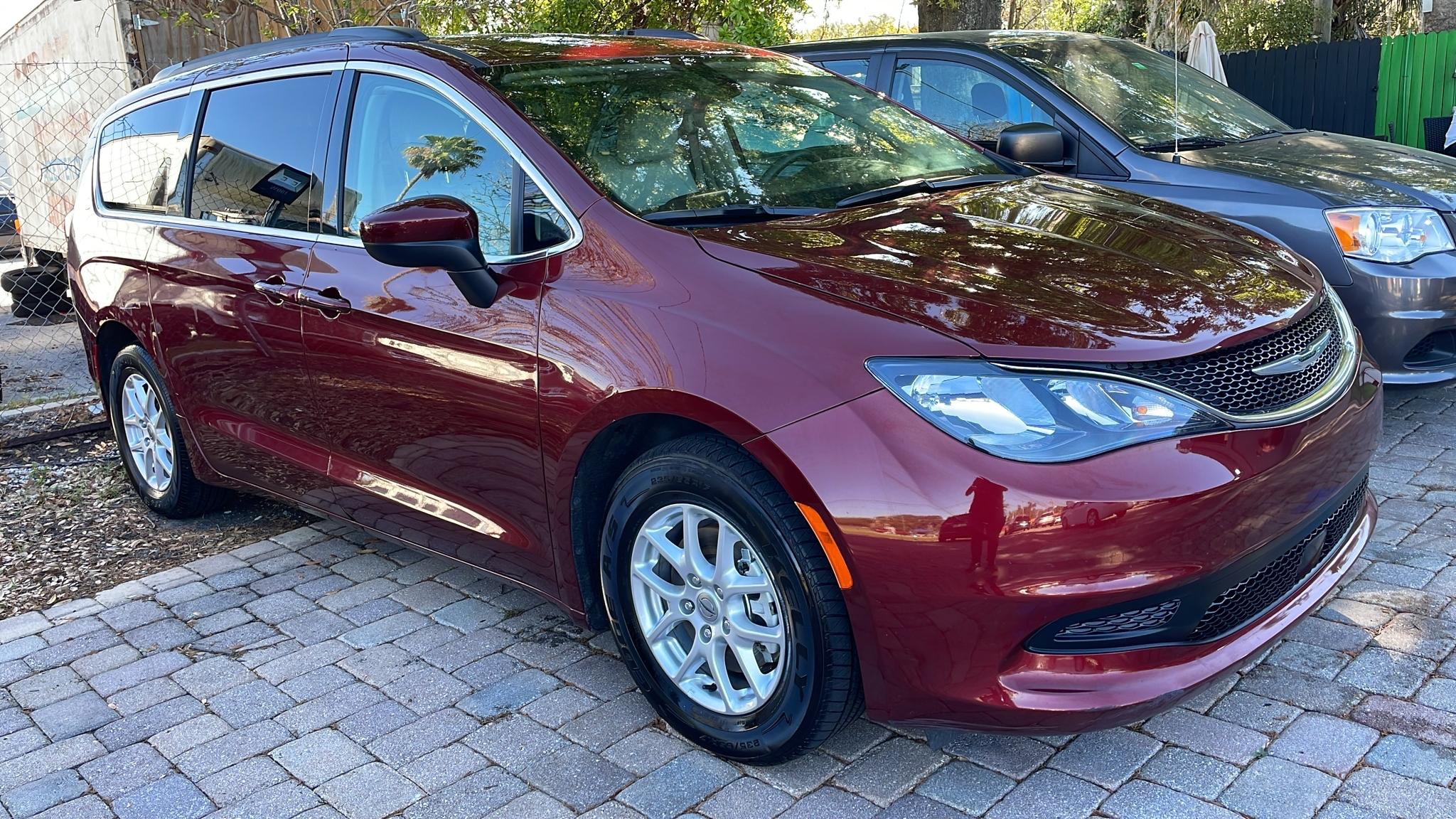 Chrysler Voyager 2021 in 