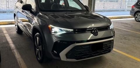 Volkswagen Taos 2025