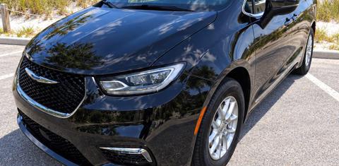 Chrysler Pacifica 2023