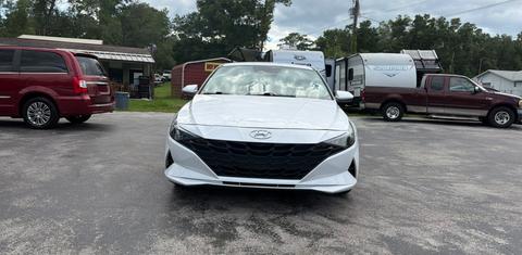 Hyundai Elantra 2021