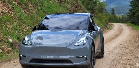 Tesla Model Y 2022