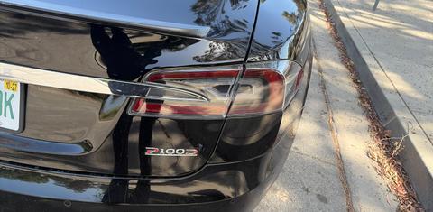Tesla Model S 2016
