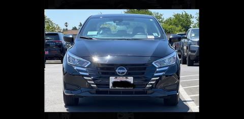 Nissan Versa 2024