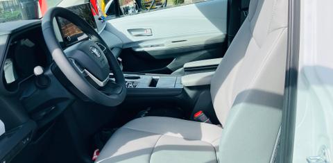 Toyota Sienna 2025